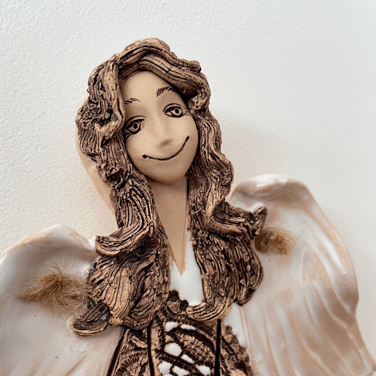 Flying Ceramic Angel Wall Decor - Image 7