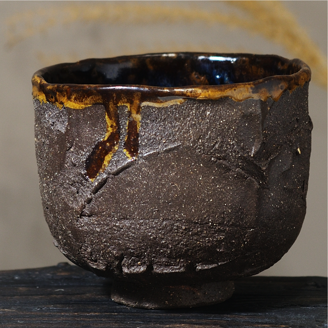 solid form kurinuki ceramic matcha bowl