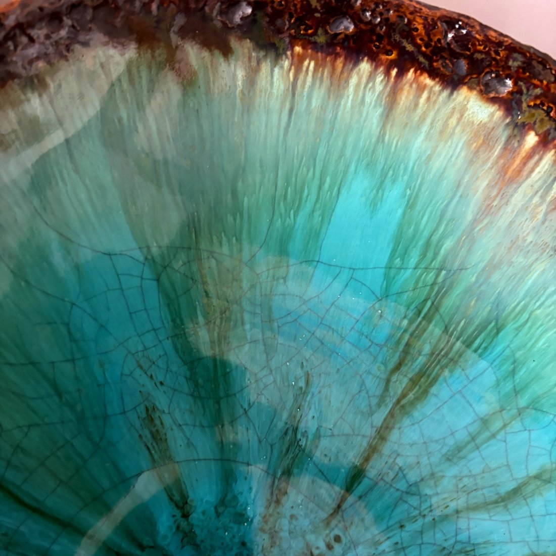 Handmade Ceramic Bowl – Blue Crackle Glaze – 26 cm - Image 4